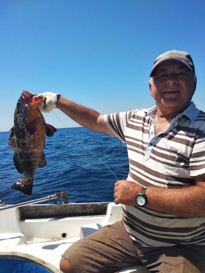 Emmanouil Lejlighed Kalamos  Eksteriør billede